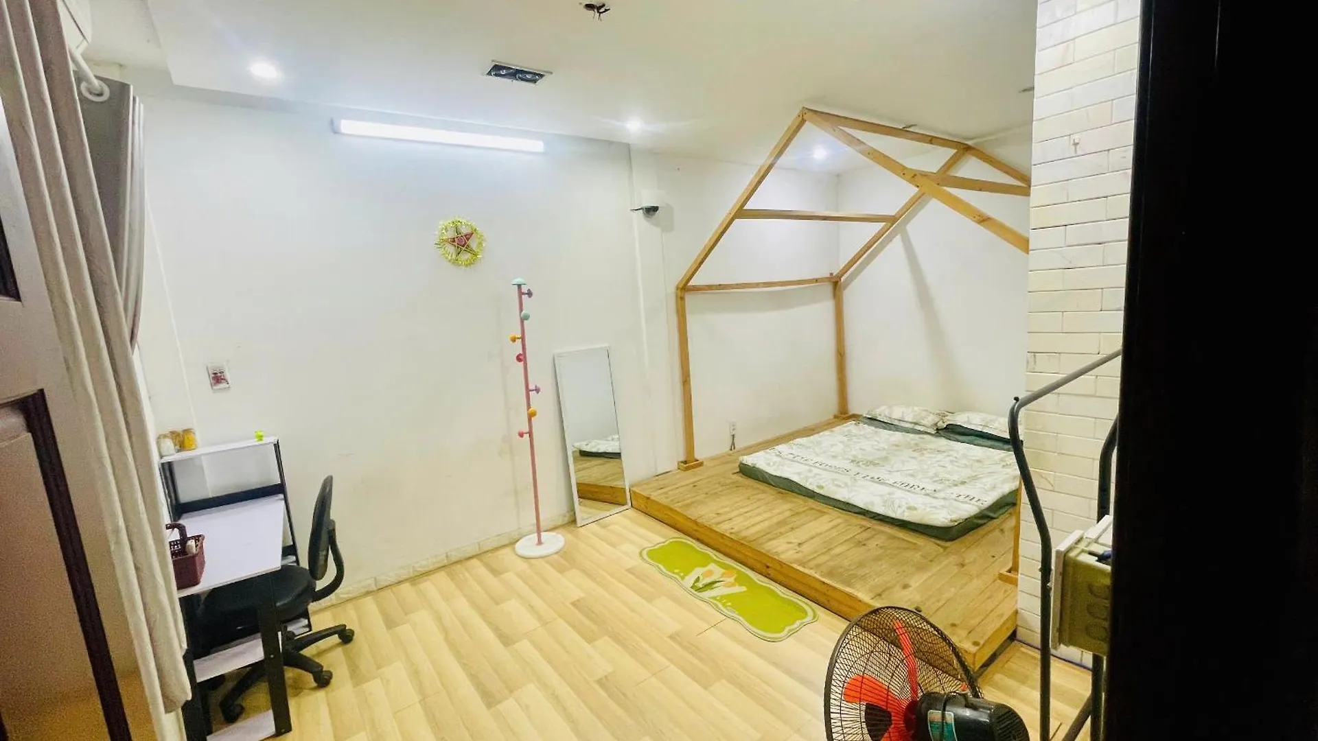 Jocy Home Đà Nẵng 0*,